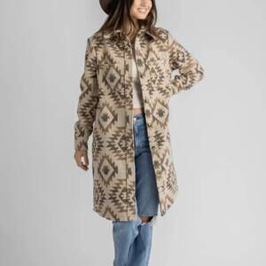 NEW LIV OUTDOORS shay faux wool long shacket in wood ash aztec